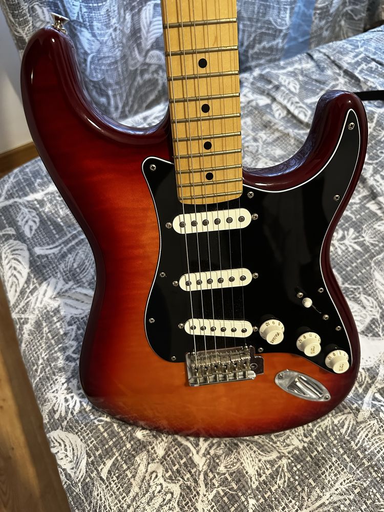 Guitarra Fender MX