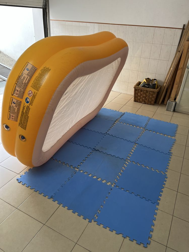 Piscina para crianças