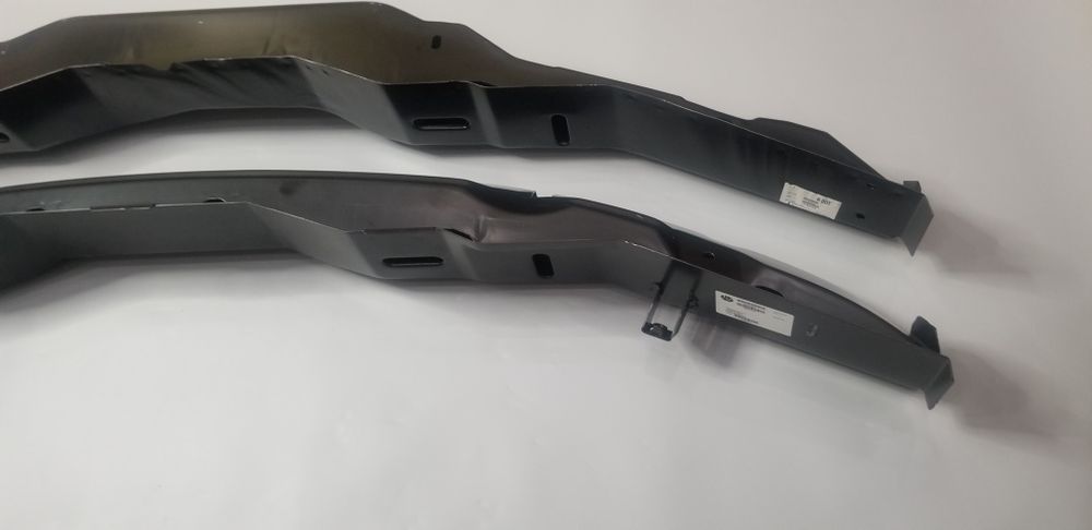 Передний Швейлер,Усилитель переднего бампера,Брус,Спринтер ,VW LT