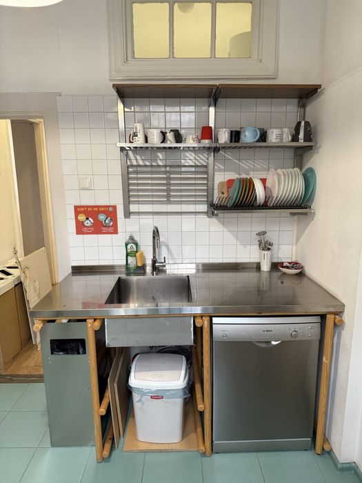 Хрещатик 21; Приміщення кабінетного типу 75 кв.м