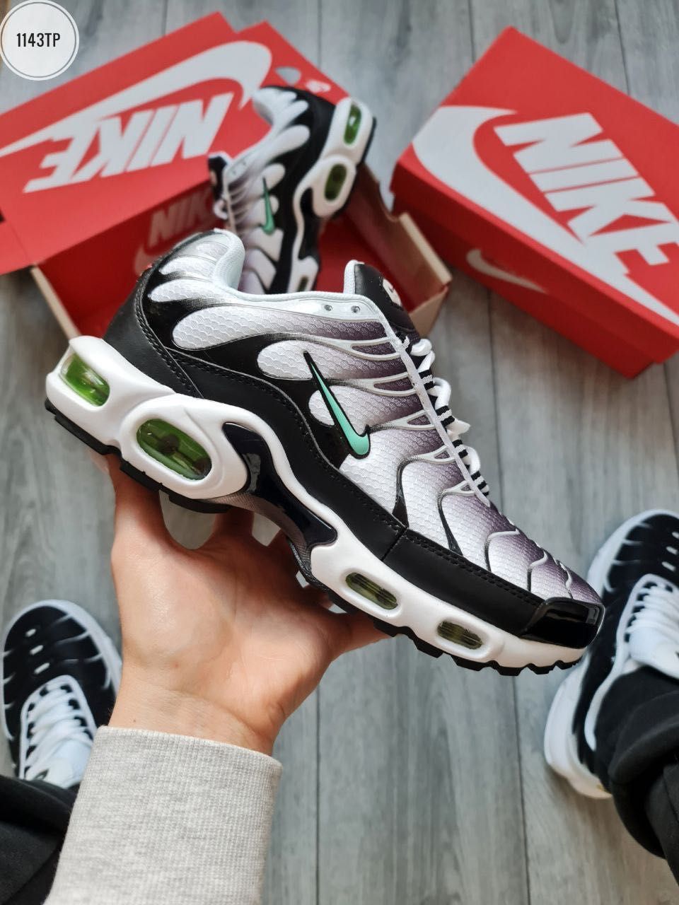 Мужские кроссовки Nike Air Max Plus Tn BLACK/WHITE/MINT. 41-45