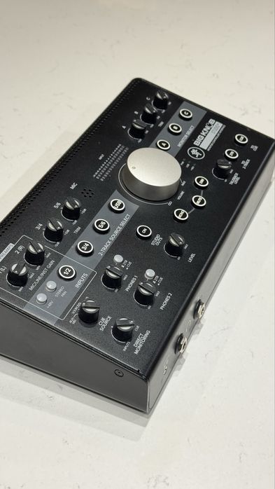 Controlador monitor Mackie Big Knob Studio+