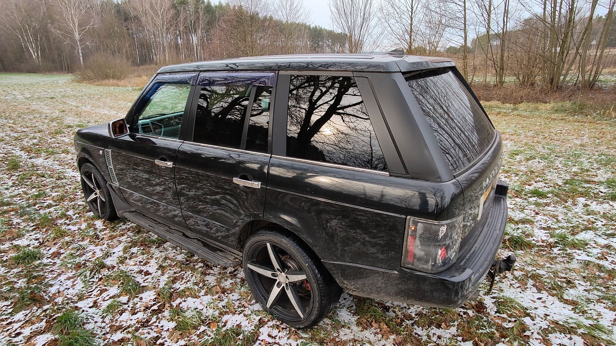 Range Rover Vogue • 4.4L V8 • benzyna/LPG • Anglik