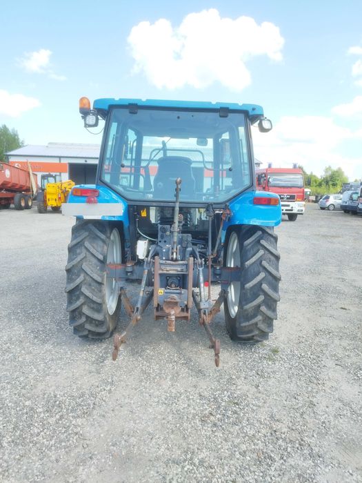 New Holland  4835