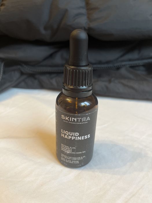Skintra liquid happiness retinal serum z retinoidami retinol wit e