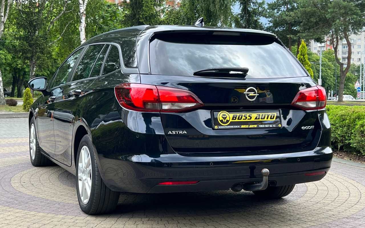 Opel Astra  2018