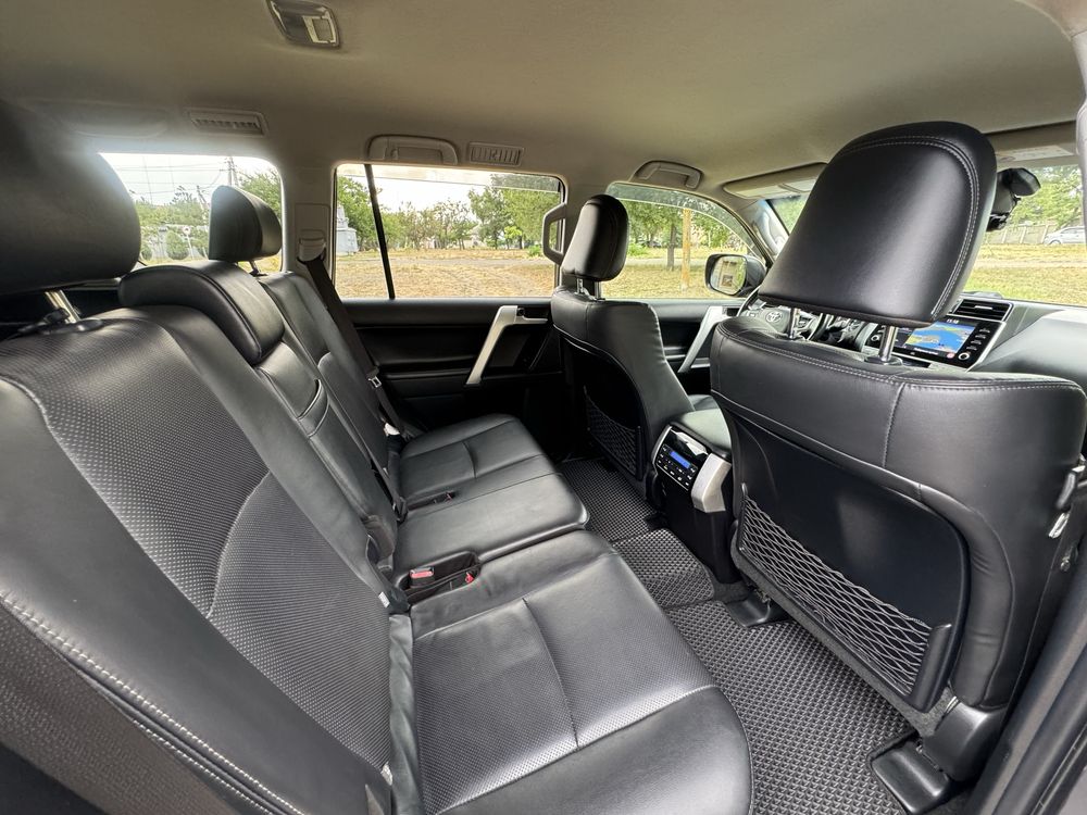 Toyota Land Cruiser Prado 150, максимальна комплектація