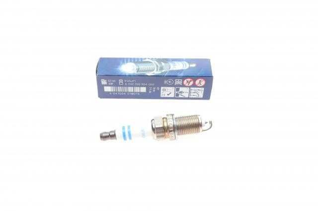 Свічка запалювання VW Passat Golf Tiguan Touareg Polo Sharan Touran