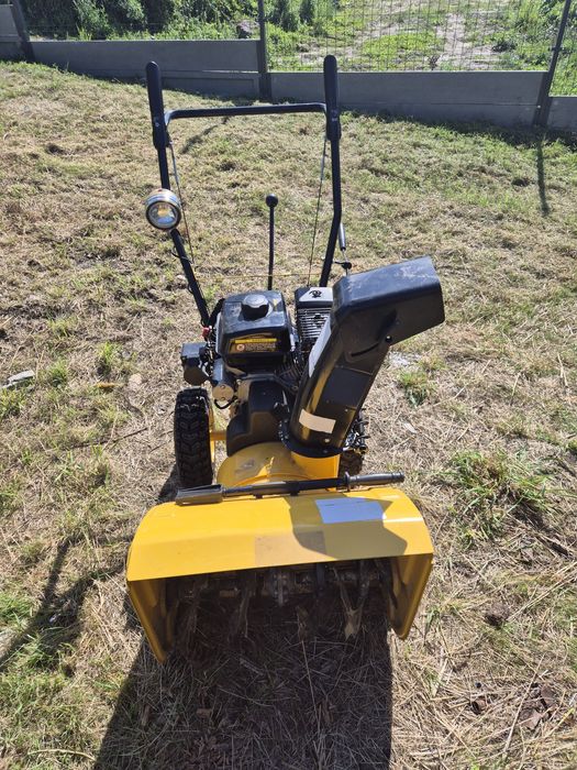 Odśnieżarka firmy Loncin