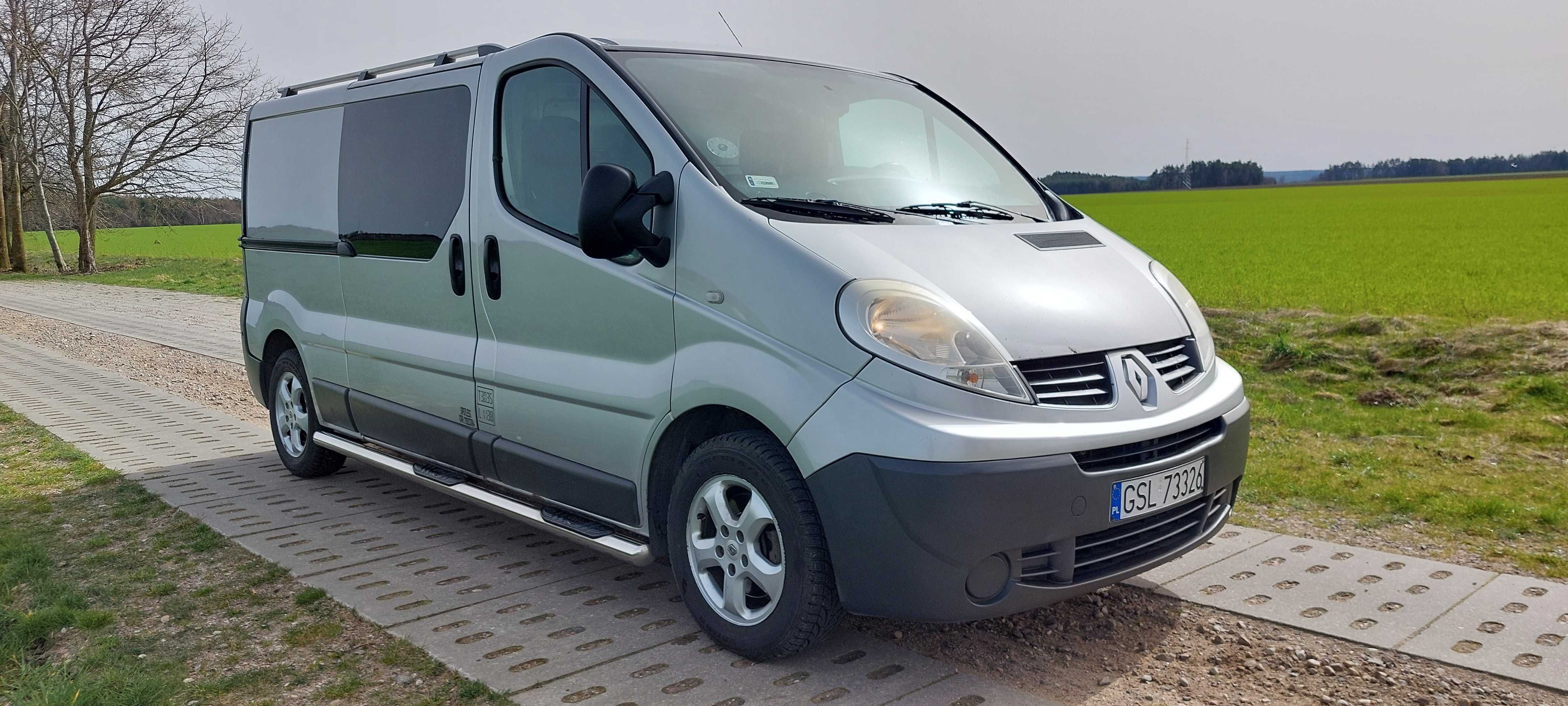 Renault trafic long  2.5DCI 2011r. webasto