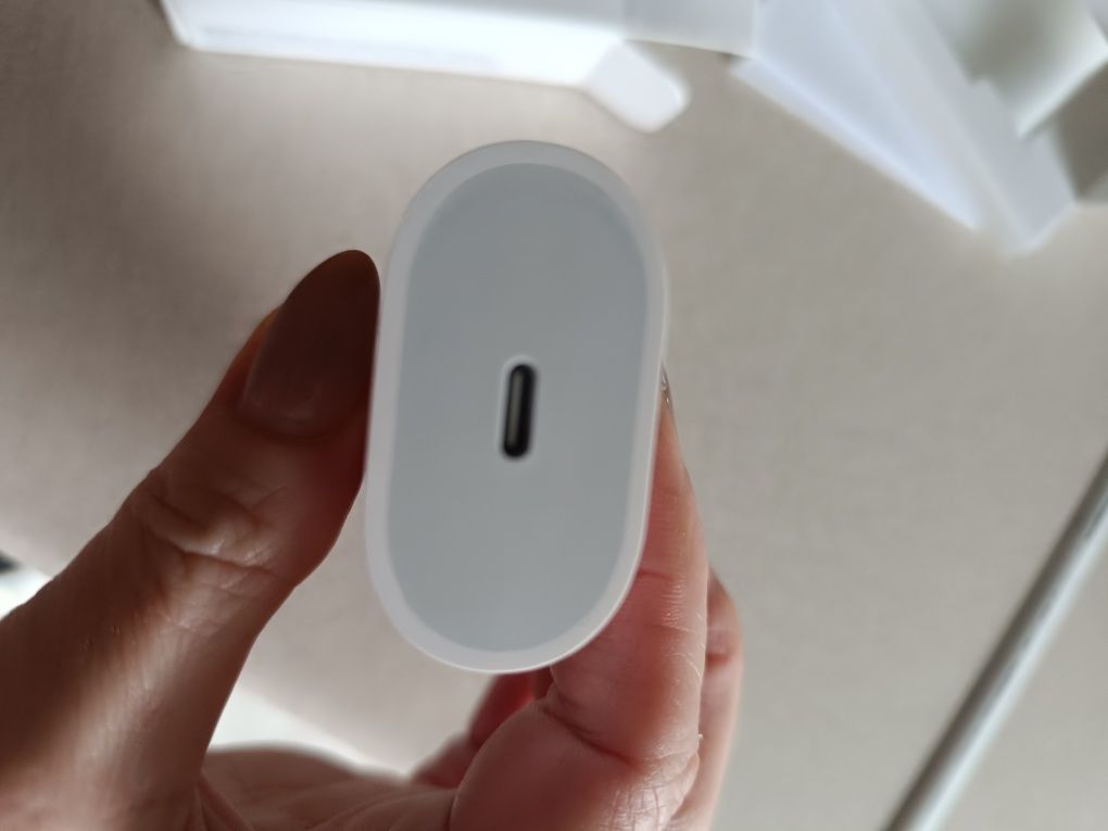 Ładowarka/adapter do iPhone
