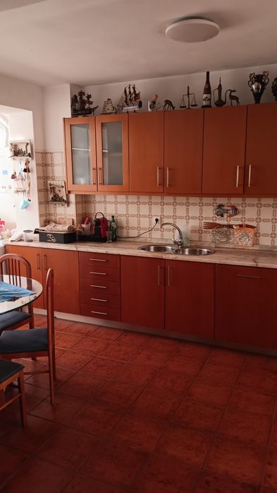 Vende-se T3 SANTO TIRSO