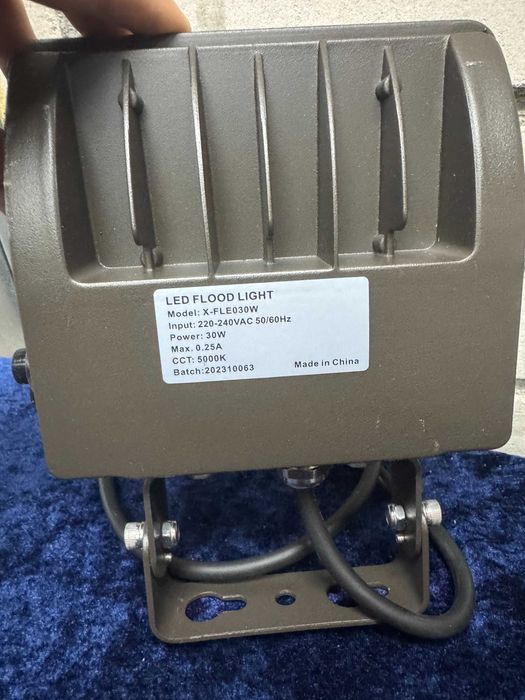Lampa przemysłowa LED naświetlacz 30W