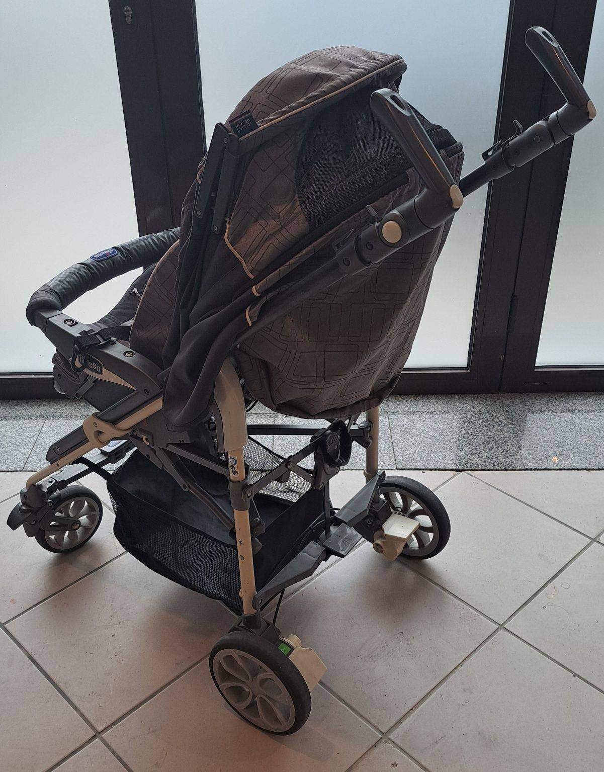 Carrinho de bebé da chicco