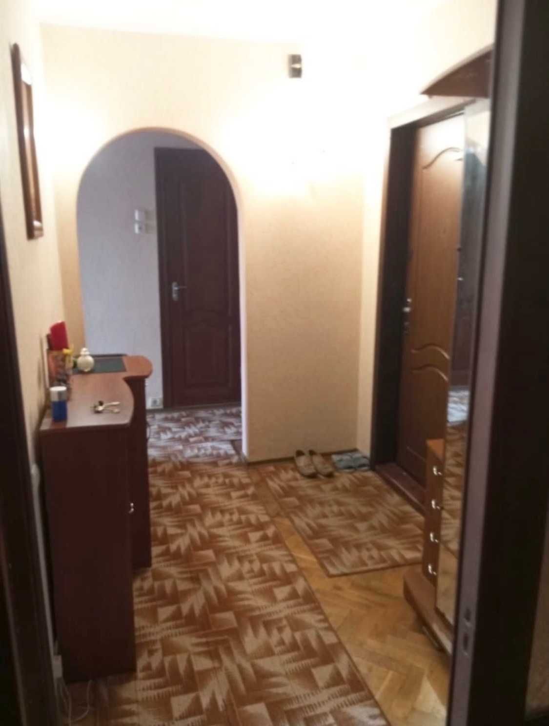 2-кімнатна квартира на Проспекті Миру з АВТОНОМКОЮ