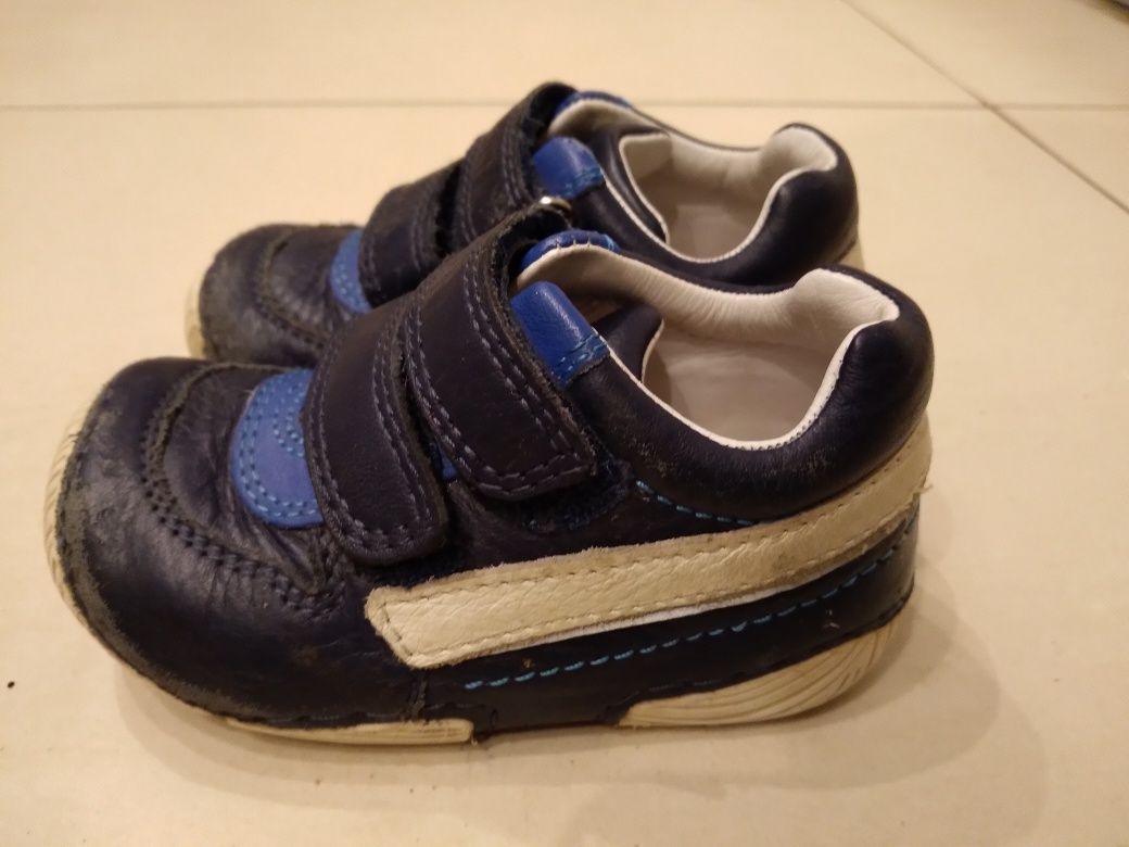Adidaski buty wiosenne Elefant 21