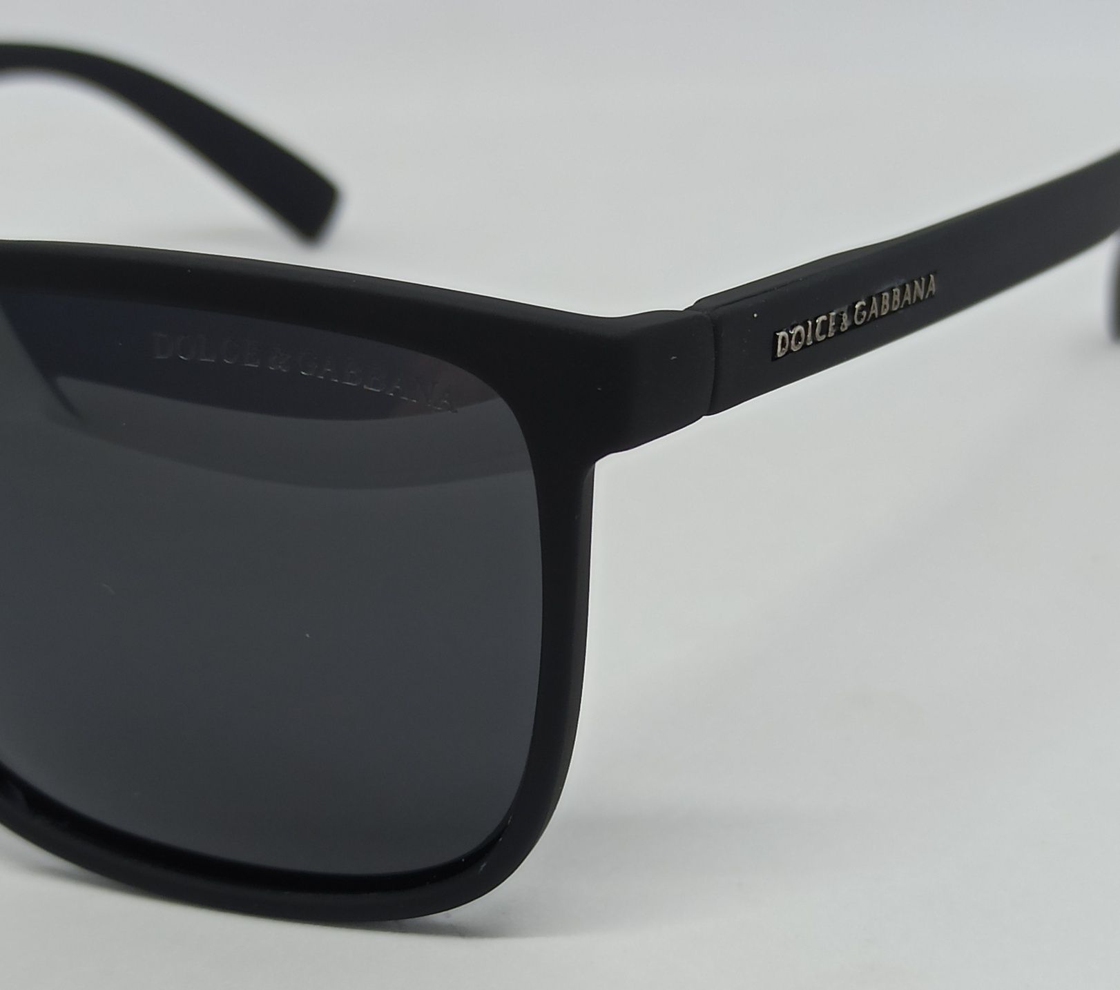 Dolce & Gabbana очки мужские черные поляризированые дужки на флексах