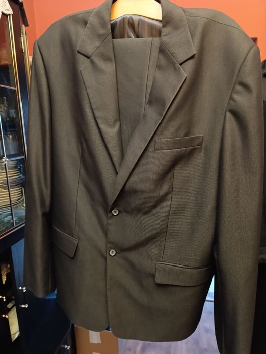 Duży garnitur męski firmy Pawis