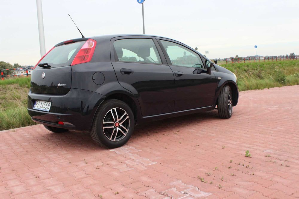 Fiat Grande Punto Benzyna 1.4 8V Automat 2009 Klimatyzacja WLKP
