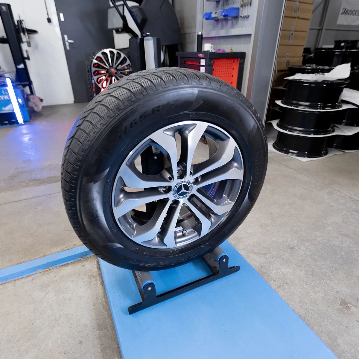 ORYGINALNE Felgi / Koła Mercedes 17"  Klasa A/B/C/E GLC CLK CLC SLC