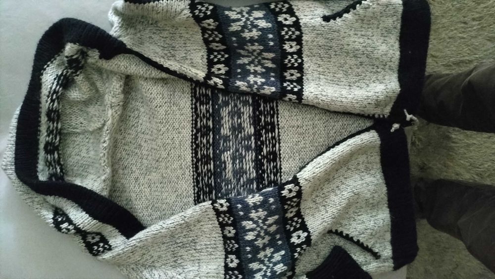 Casaco lã com capucho Serra da Estrela