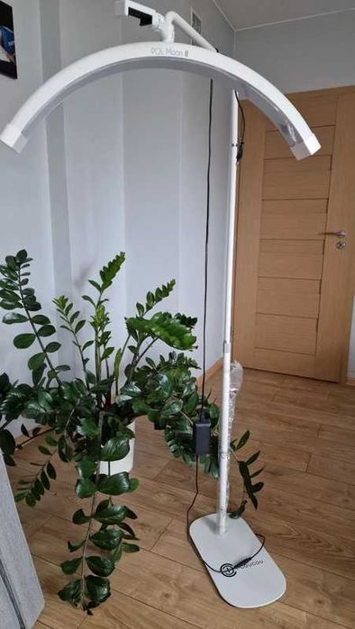 Lampa kosmetyczna POL Moon II biała