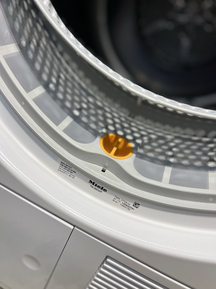 Комплект пралка та сушка Miele. 9kg. Паровий удар. 23 рік. Укр меню!