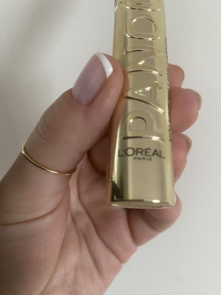 Tusz do rzęs Loreal Panorama Volume Million Lashes czarny