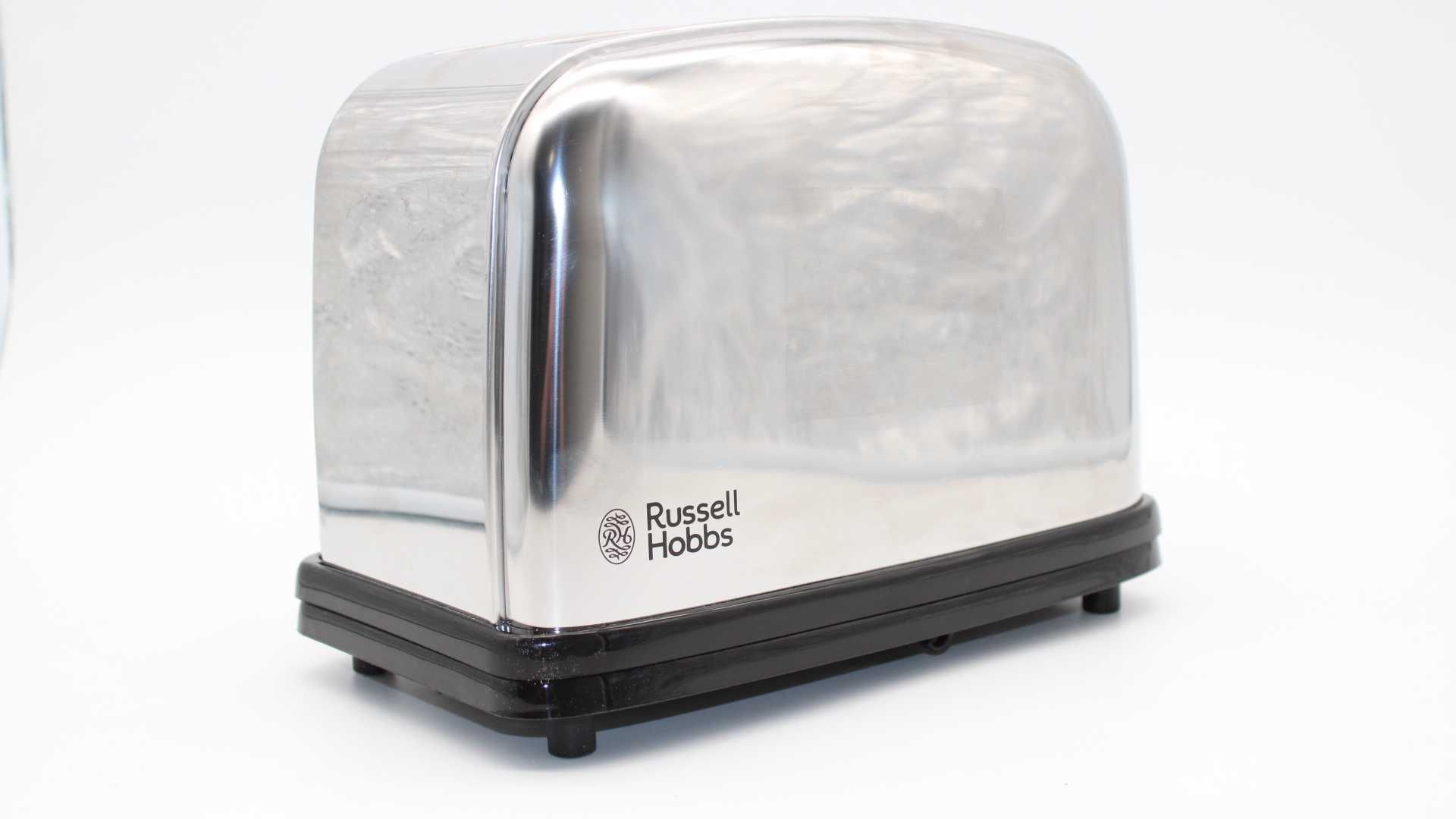Toster Russell Hobbs Chester srebrny 1670 W