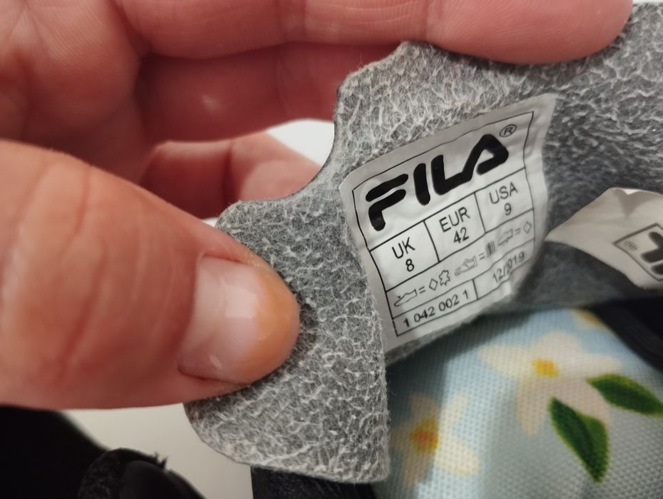 Buty piłkarskie Fila 42 buty sportowe korki skórzane