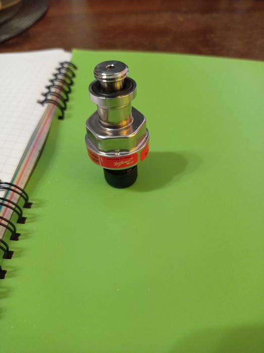 Датчик тиску Danfoss MBS1900