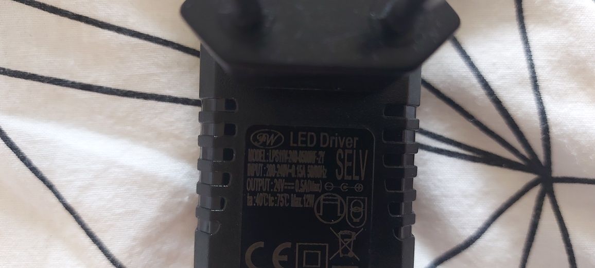 Wentylator z oświetleniem LED