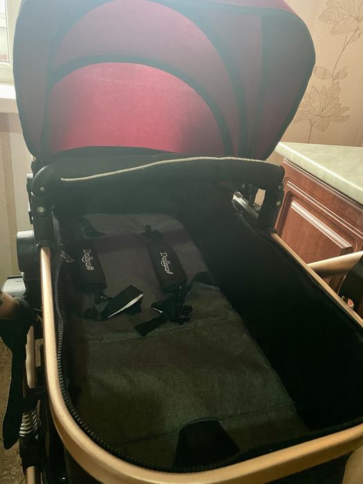 Продам детскую коляску Daliya 2 в 1