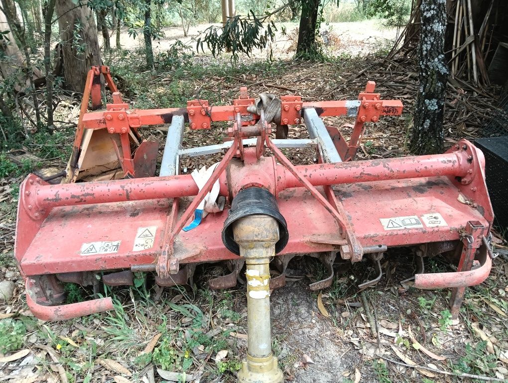 Tractor agrícola