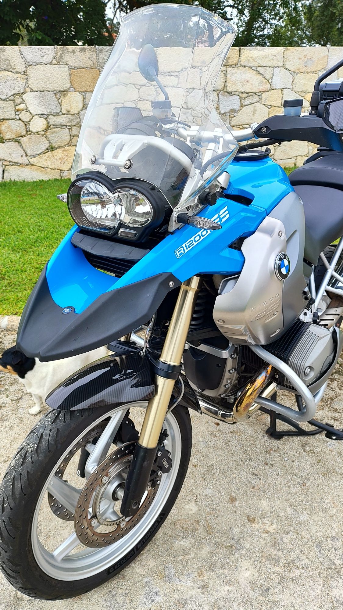 BMW GS 1200 azul