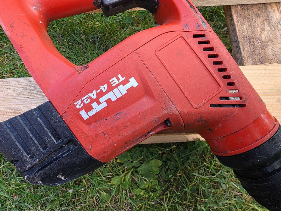 HILTI TE 4-A22 młotowiertarka o mocy 2j