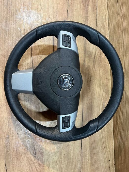 Kierownica Opel Astra 3/ Zafira B