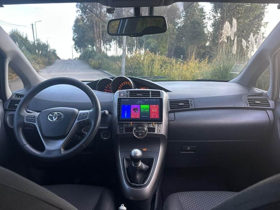 Toyota Verso 2.0 D-4D 2010[7 lugares]142.000km