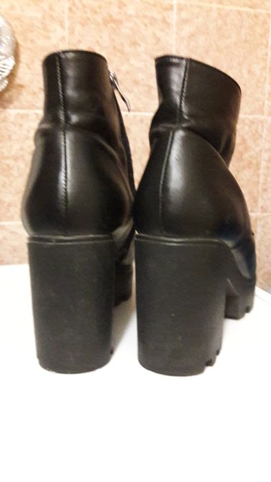 Жіночі ботиночки