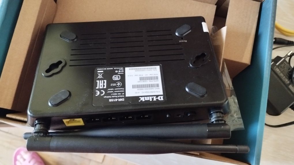 Роутер wifi D-Link dir 615s