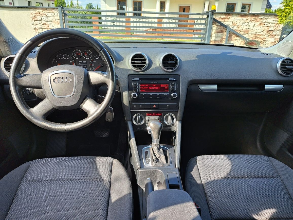 Audi A3 SPORTBACK 1,6MPI 102PS Automat!!!