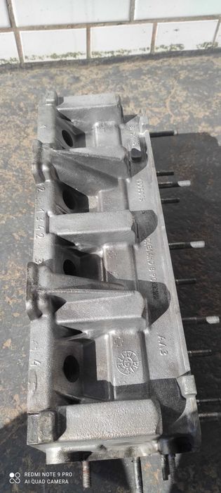 Продам головку блока циліндра ВАЗ 2015 оригінал б/у
