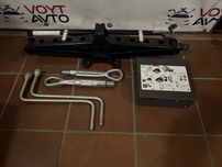 Домкрат Land Rover Range Rover Bmw X3 X5 X6 Буксировочний Крюк