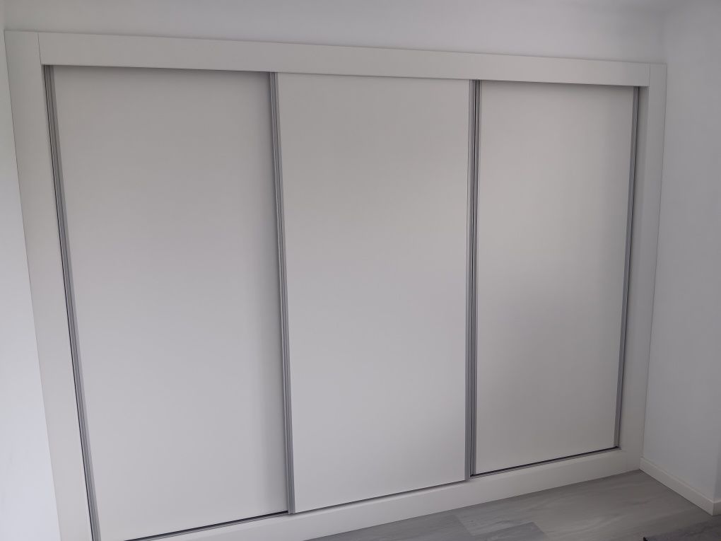 Quarto para arrendar a raparigas estudandes