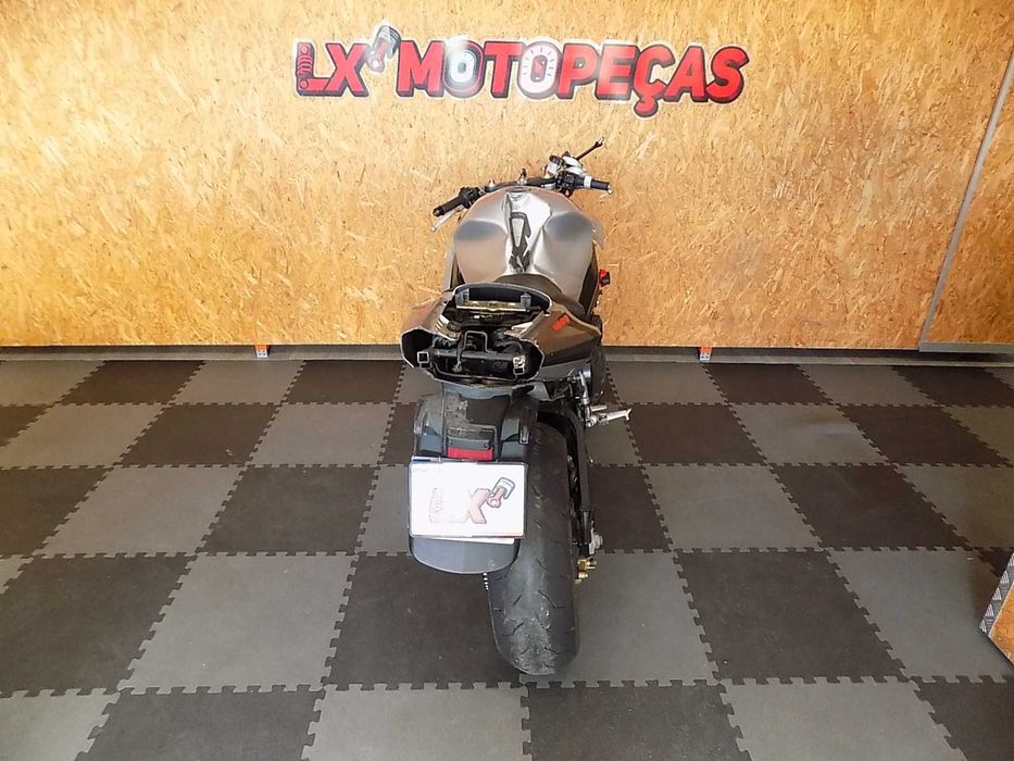Suzuki Gsxr 1000 k4 para peças.