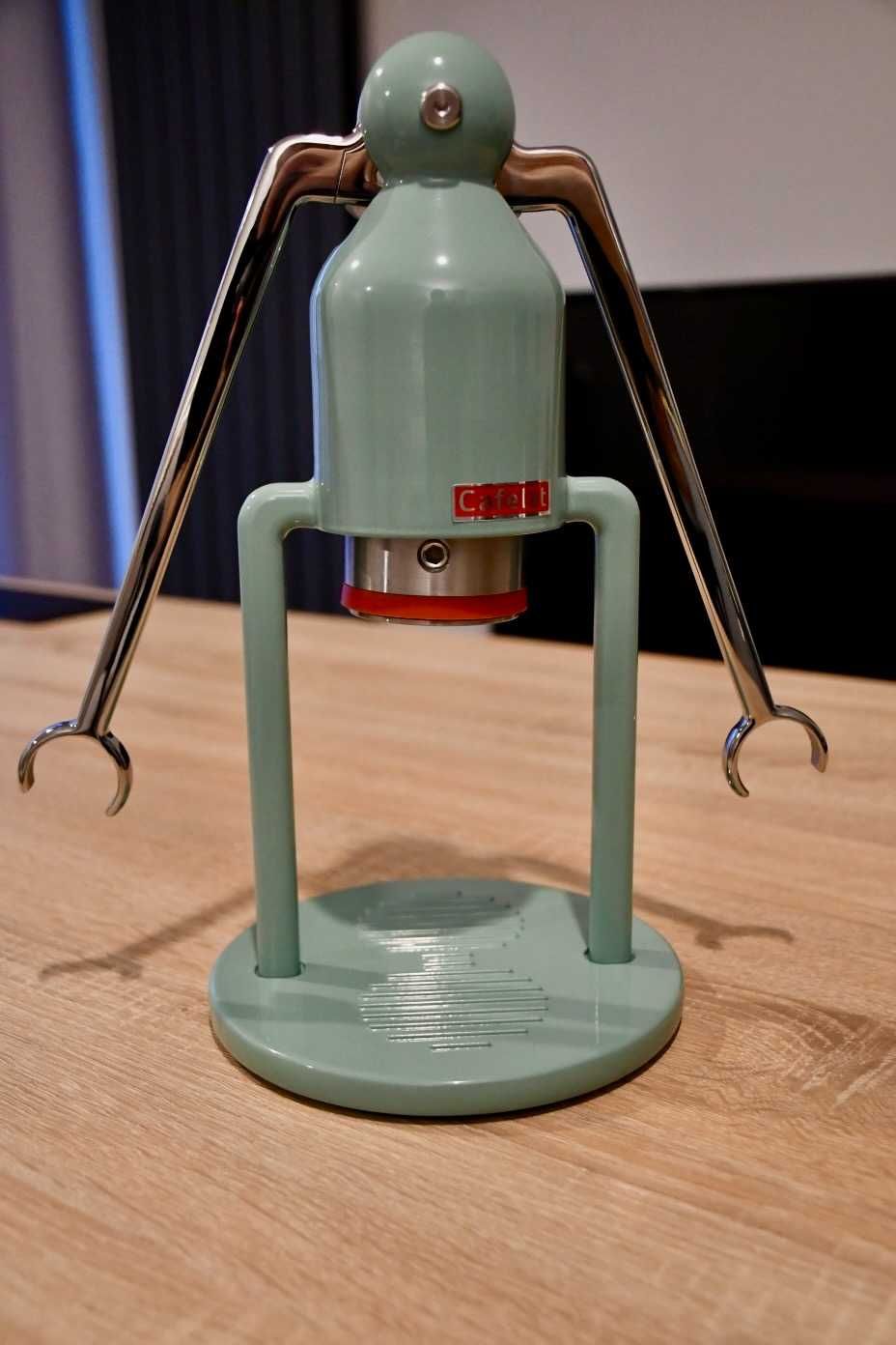 Cafelat Robot Regular (Retro Green)