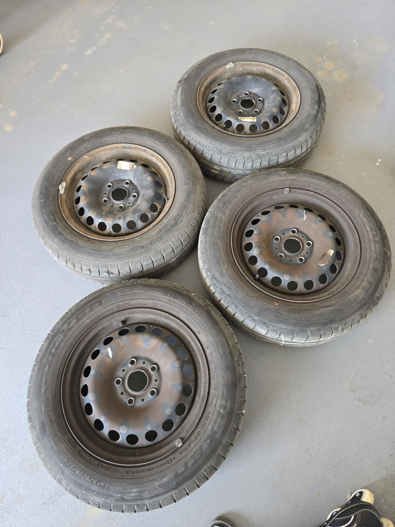 Koła felgi opony letnie 195 65 R15 5x112 VW AUDI SKODA SEAT