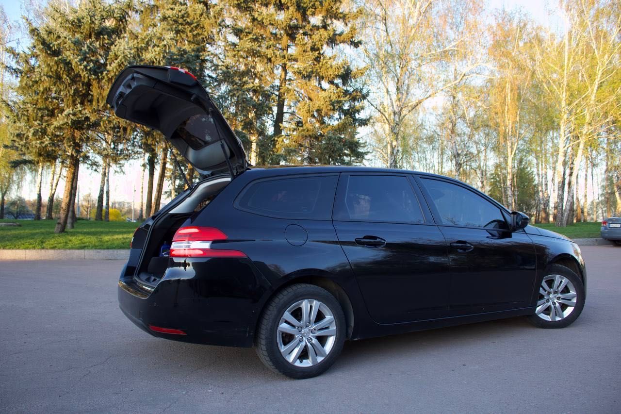 Peugeot 308 2016 1,6 дизель