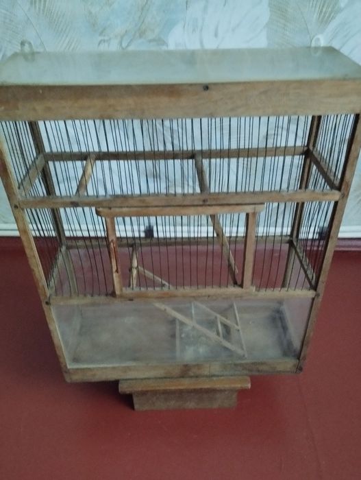 Клітка для папуги