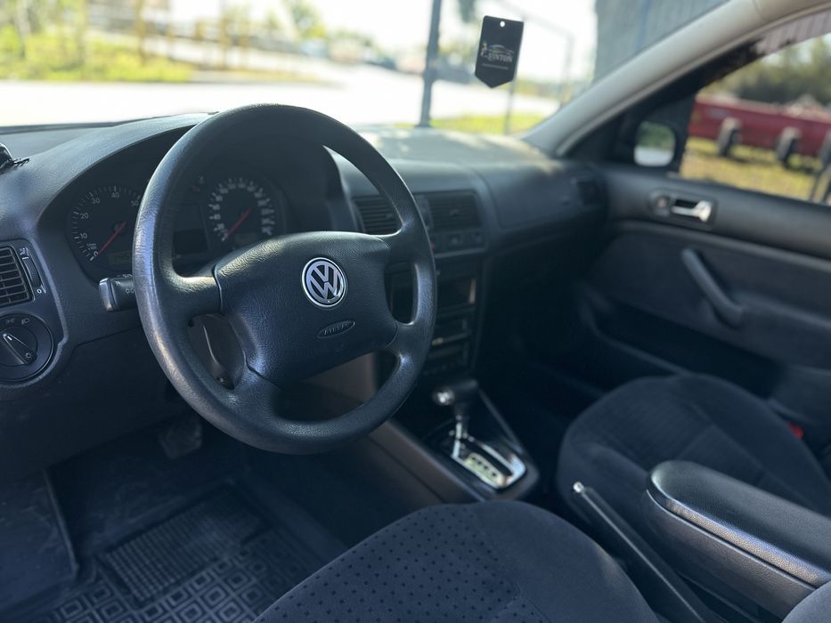 Продам Volkswagen Golf 4 2000